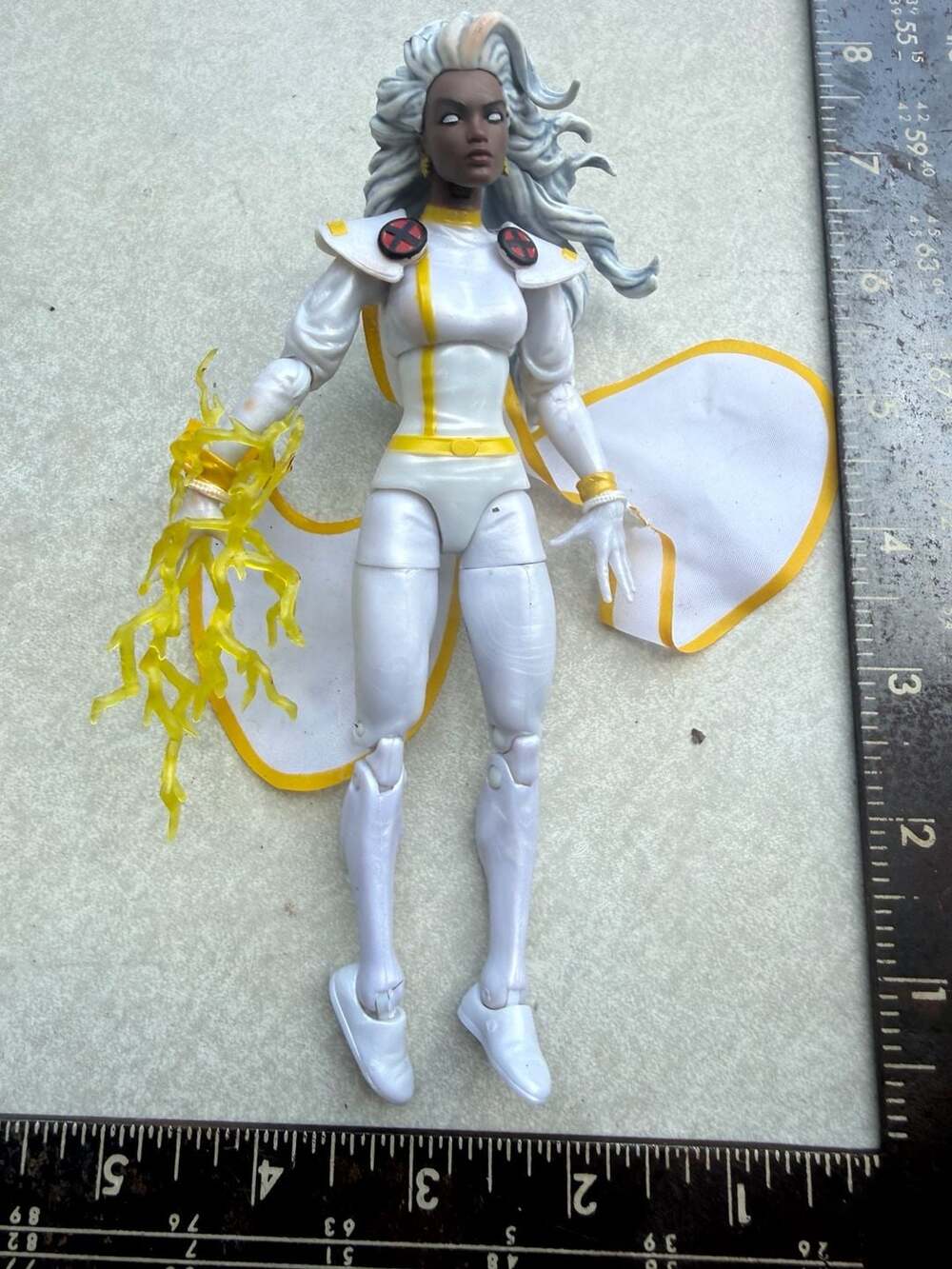 Marvel Legends X-Men Retro Collection Storm White Suit Action Figure